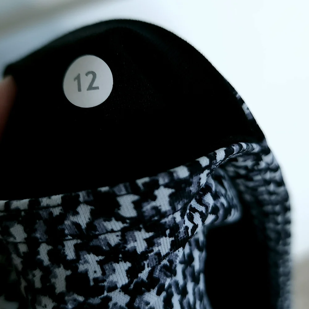 Lululemon Wunder Under Crop III Luxstreme 21in Sz12